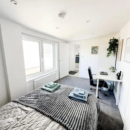 Luxury Nest 10 Guests Free Parking Middlesbrough Ferienhaus *