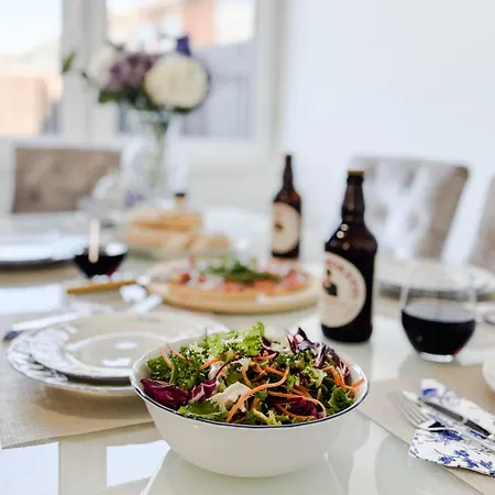 Ferienhaus Luxury Nest 10 Guests Free Parking Middlesbrough