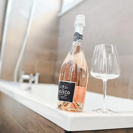 Luxury Nest 10 Guests Free Parking Middlesbrough South Bank