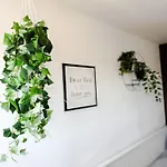 Holiday home Luxury Nest 10 Guests Free Parking Middlesbrough South Bank