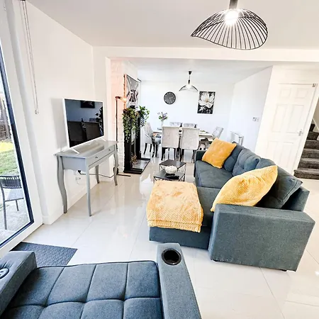 Luxury Nest 10 Guests Free Parking Middlesbrough South Bank