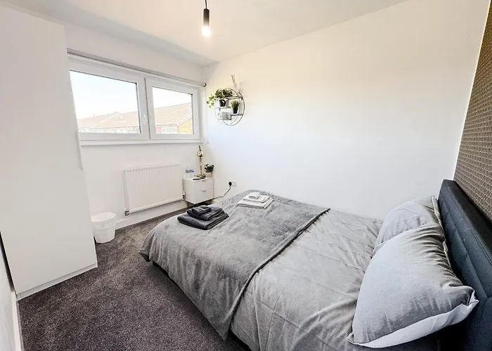 Luxury Nest 10 Guests Free Parking Middlesbrough Nyaraló *